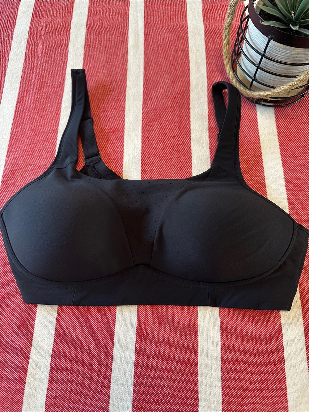 lululemon Run Times Bra 38C black